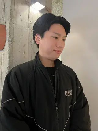 カラー メンズ 久保田 群青のヘアスタイル