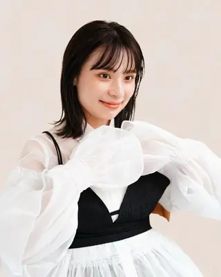ミディアム Joule 建山美友のヘアスタイル