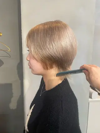 ショート qulim所属・qulim【クリム】 /ハイトーン/海音のヘアスタイル