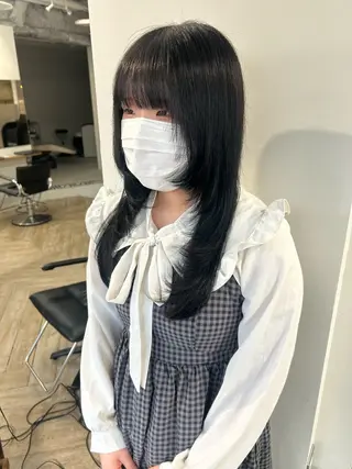 ロング カラー ベージュ/ダブルカラ ー/新潟駅/青柳萌果のヘアスタイル