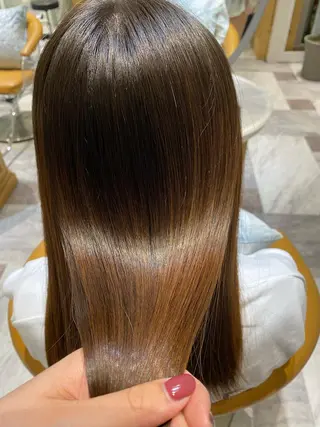 Bond Story fleek所属・渡辺 麻衣のヘアスタイル