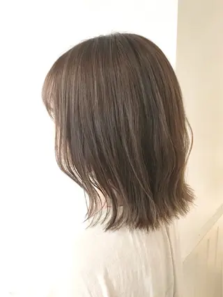 ミディアム カラー ヘアアレンジ Lien所属・marika / ボブ・オリーブカラーのヘアスタイル