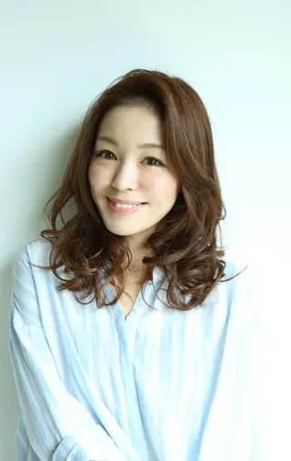 ミディアム ヘアレスキュー つや髪本店のヘアスタイル