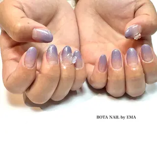 ネイル BOTANAIL 本厚木駅前店所属・BOTANAIL 本厚木店 EMAのネイルデザイン