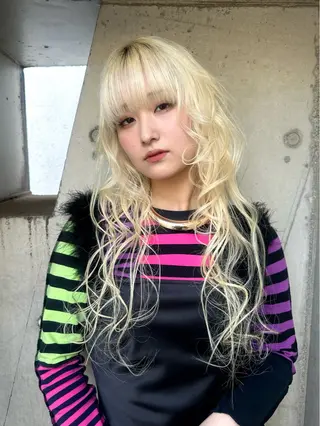 ロング レイヤー/ハイトーン ✂︎ゆーぴ✂︎のヘアスタイル