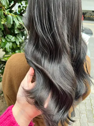 ミディアム カラー 心斎橋ヘアカラー ブリーチmarinaのヘアスタイル