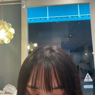 カラー 酒見 里奈のヘアスタイル