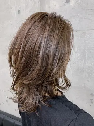 ミディアム カラー 松本 和之のエステ・リラクイメージ