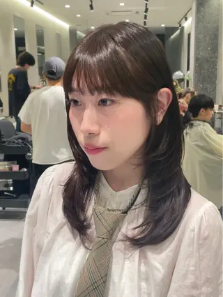ロング カラー BECK所属・神戸レイヤーカット 顔周り／骨格診断のヘアスタイル