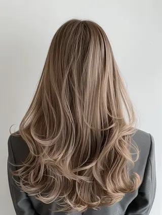 ロング NANAMI/海外風 レイヤー/ボブのヘアスタイル