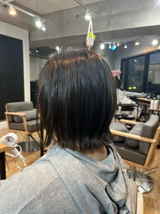 ミディアム 清水 真樹のヘアスタイル