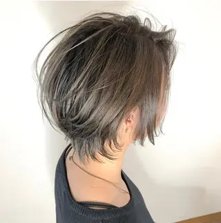 ショート Ready所属・UEKAJI Noriのヘアスタイル