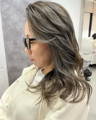 セミロング カラー ヘアアレンジ 駅チカ【ali'i】 アリイ花崎友美☘のヘアスタイル