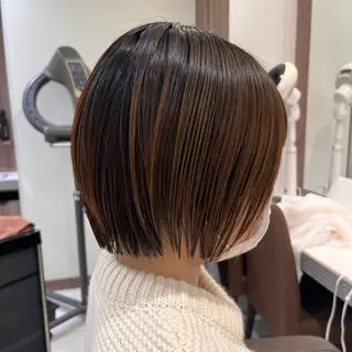 ショート カラー ナチュラル暖色カラー 🤎 佐藤栞のヘアスタイル