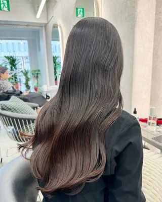 セミロング 透明感ヘアカラー chiharuのヘアスタイル