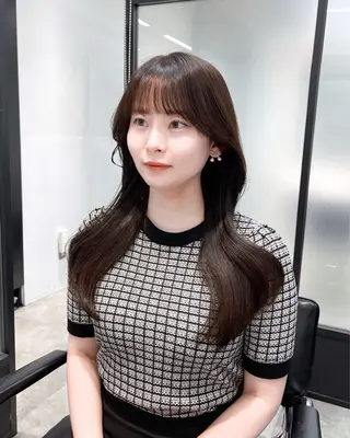 カラー 韓国レイヤーカット 髪質改善▫️水野有真のヘアスタイル