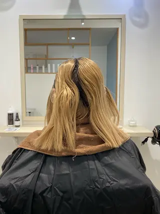 セミロング 『大西　陸』 透明感color🔆のヘアスタイル