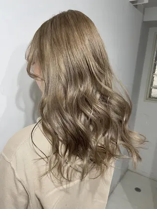 カラー 🪞透けヘア髪質改善 艶ベージュ/nagiのヘアスタイル