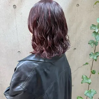 ミディアム カラー パーマ 大橋 芽衣のヘアスタイル