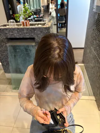 ミディアム カラー pikaichi Tenjin×m.slash所属・大橋 未夢のヘアスタイル