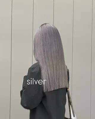 ロング INORI|艶カラ ー|フェイスレイヤーのヘアスタイル