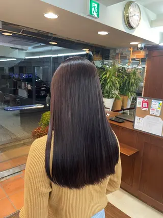 セミロング カラー 【溝の口の髪遊師🎨 】佐藤那都のヘアスタイル