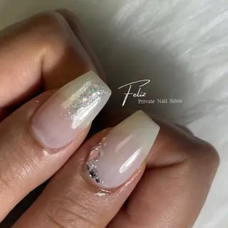 ネイル Feliz所属・Feliz 楽しいネイルサロンのネイルデザイン
