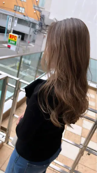 ロング 髪質改善/ ブリーチ/中尾のヘアスタイル
