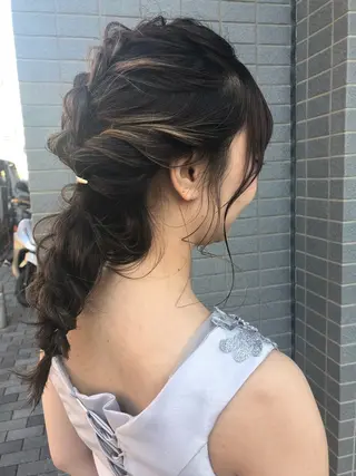 セミロング ヘアアレンジ 似合わせ レイヤー須川のヘアスタイル