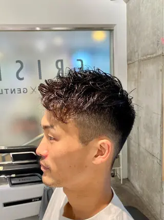 ショート パーマ メンズ FRISEUR smile&gentleman所属・【川西能勢口駅1分】 木村　翔乃佑のヘアスタイル