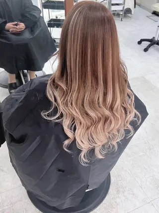 ロング カラー ヘアアレンジ エクステ＆カラー 特化F-card上通のヘアスタイル