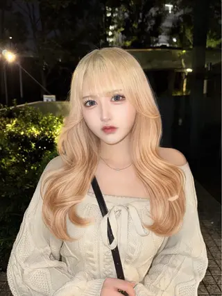 セミロング カラー 絶対に可愛く💍 tiam💍ブリーチのヘアスタイル