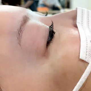 マツエク・マツパ sara 荒井店のヘアスタイル