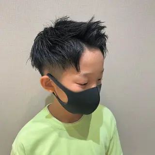 堀結香/顔まわり レイヤー/蒲生四丁目のヘアスタイル