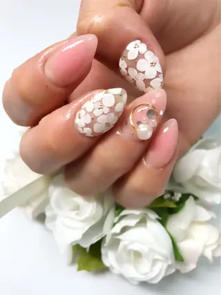 ミディアム カラー ネイル CITRAtotal beautyのネイルデザイン