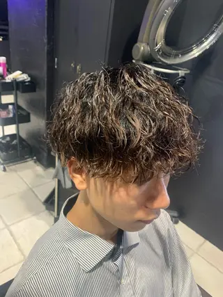 ミディアム メンズ メンズパーマ/難波/ 心斎橋　室園亮佑のヘアスタイル