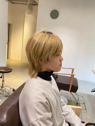 ショート メンズ ブリーチなしWカラー /酸性ストレート河本のヘアスタイル