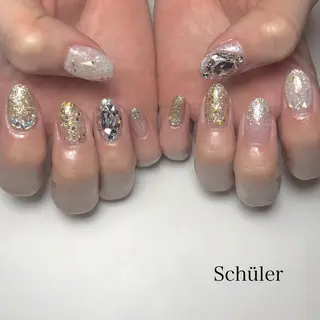 ネイル Schüler所属・野内 まきのネイルデザイン