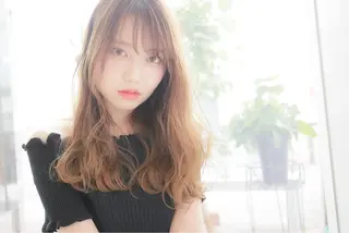 セミロング カラー ヘアアレンジ VIM hairおもろまち店のヘアスタイル