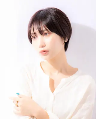 ショート カラー 🩵美艶髪×透明感 カラー×質感再生💚のヘアスタイル