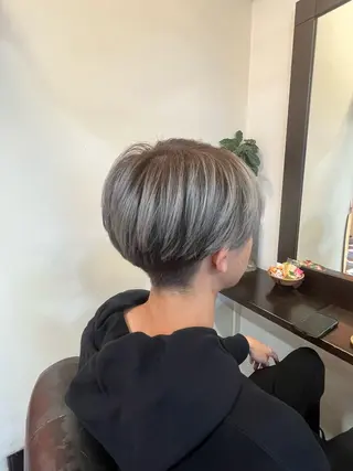 ショート カラー メンズ cachecache白金高輪店所属・⭐️メンズ特化⭐️ 山﨑日向汰のヘアスタイル