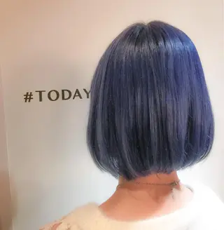 ミディアム カラー ホワイト&レイヤーカ ットエクステ長畠俊輔のヘアスタイル