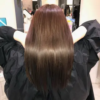 ロング 朝尾 愛花のヘアスタイル