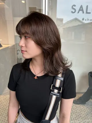 ミディアム カラー 樋野 亮のヘアスタイル