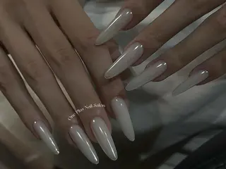 ネイル One Plus Nail Salonのネイルデザイン