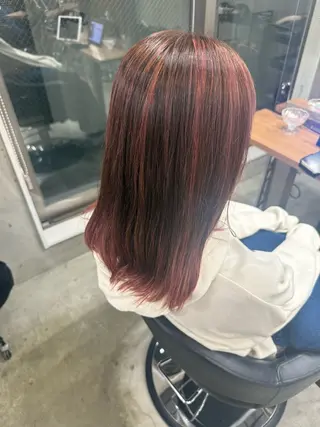 カラー 篠田 舞のヘアスタイル