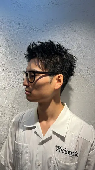 メンズ 🔥ダブルカラー特化 🔥相原彰太のヘアスタイル