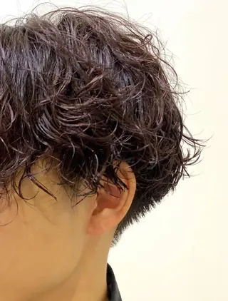 ショート トクイ シュンのヘアスタイル