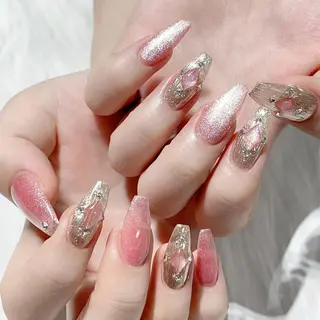 ネイル Queens momoのネイルデザイン