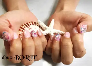 ネイル doux BORIEのネイルデザイン
